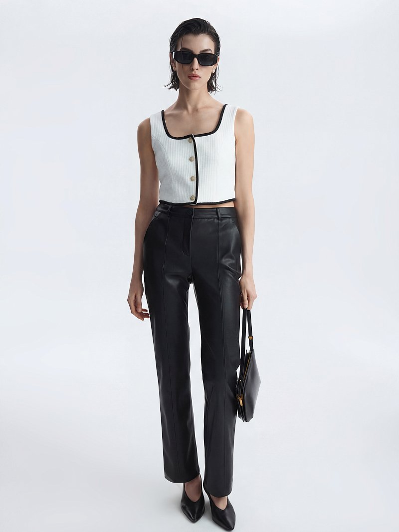 Жилет из твида