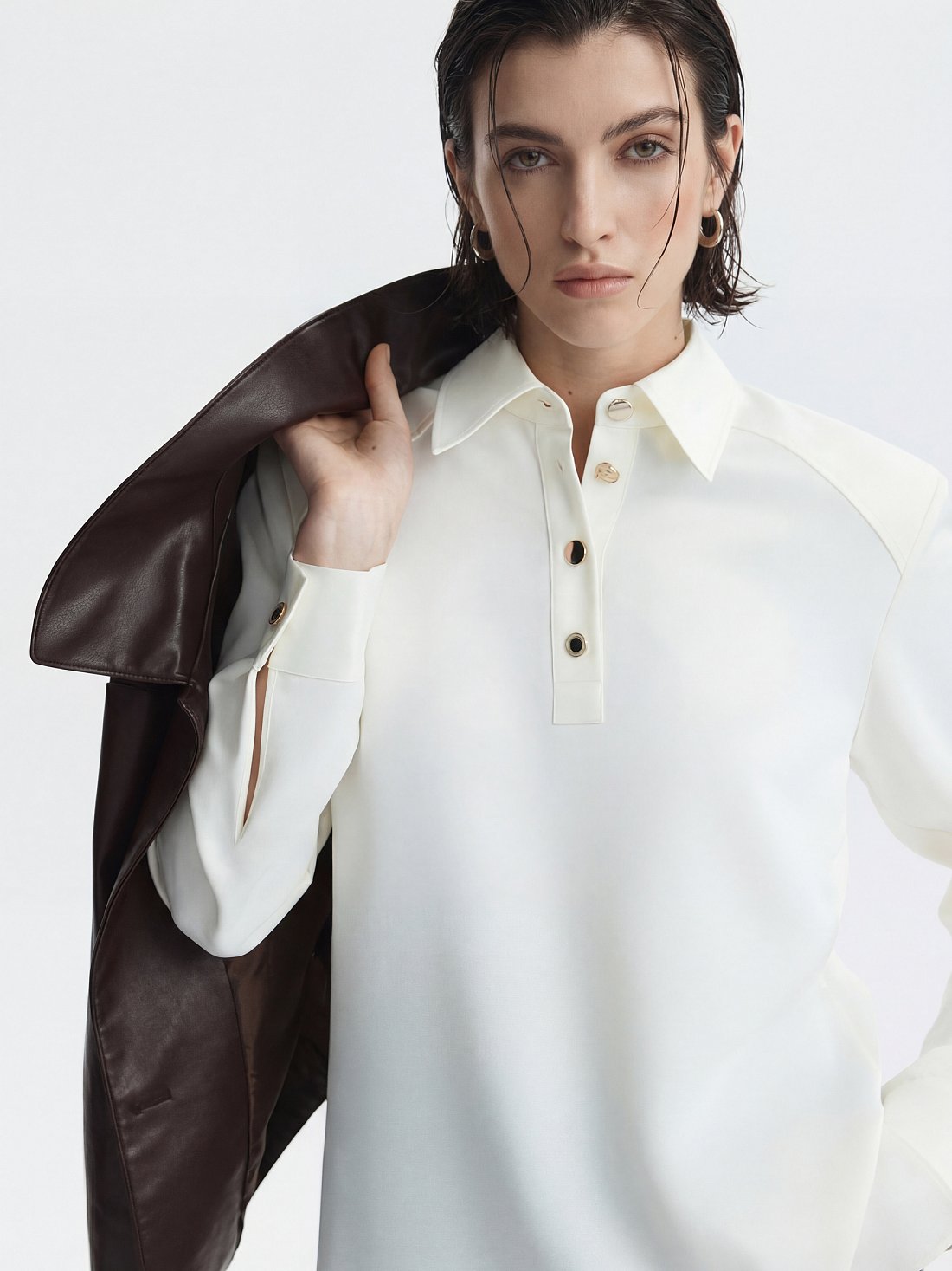 Атласная блуза-поло: фото №1