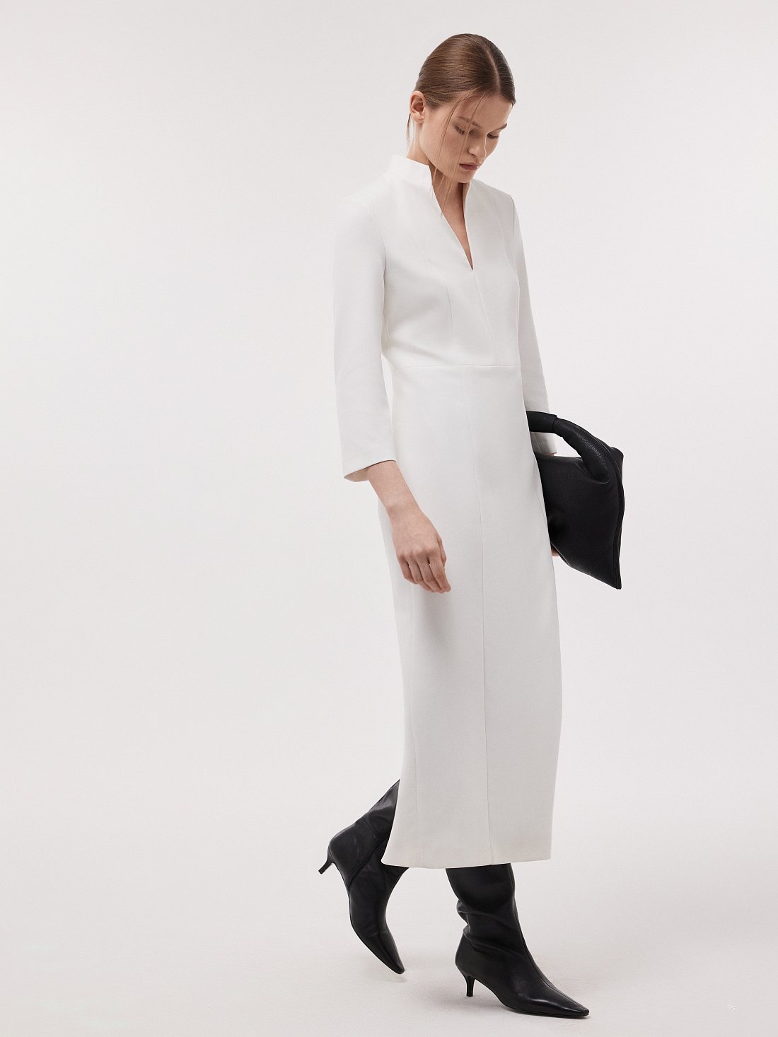 Платье-футляр с ремнем: фото №1