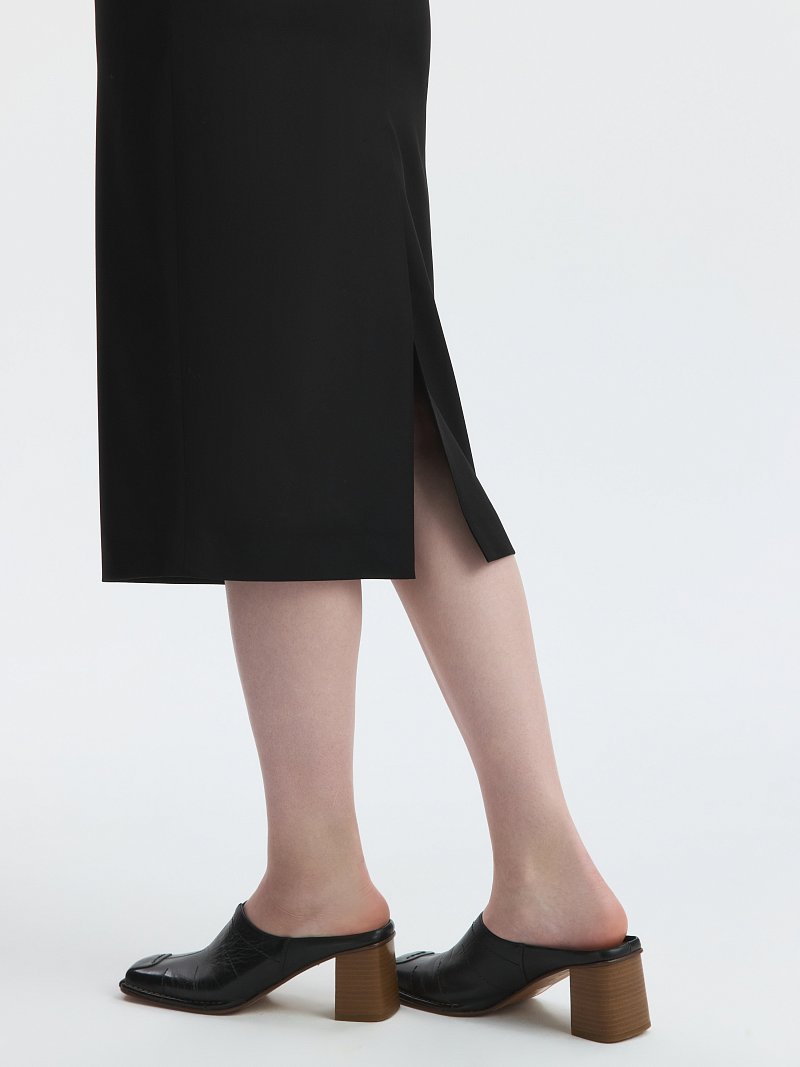 Классическая юбка-миди