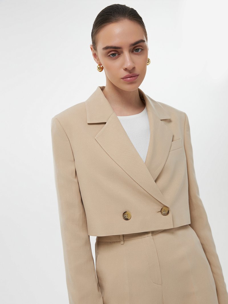 Укороченный жакет со льном