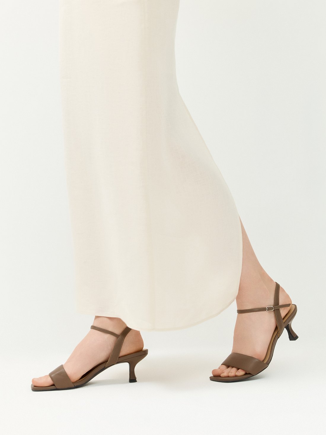 Босоножки из натуральной кожи: фото №1