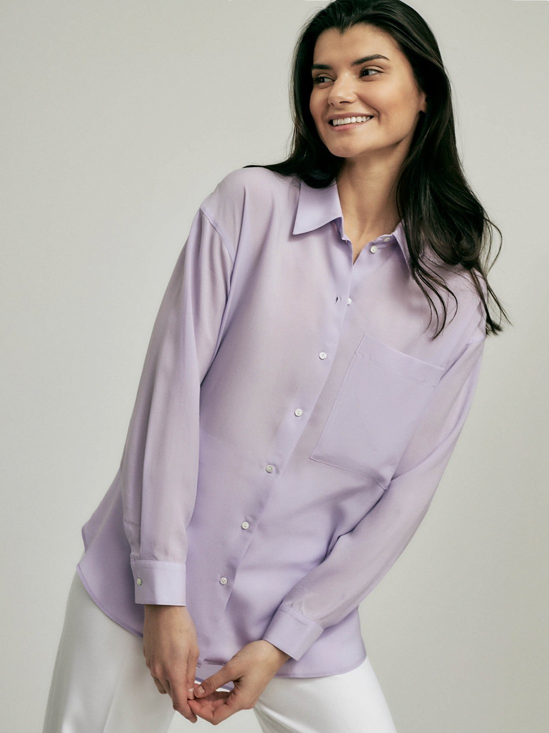 Свободная рубашка с карманом: фото №1