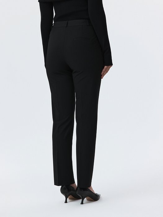 Зауженные брюки со стрелками: фото №5