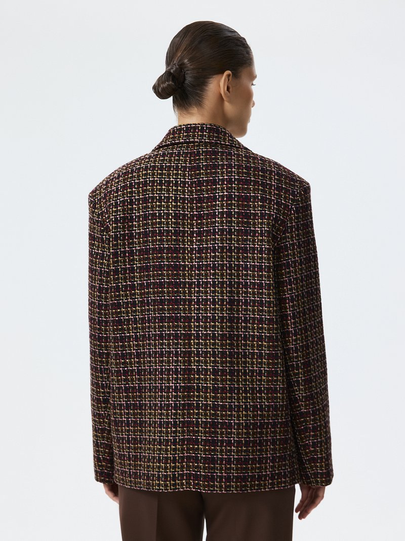 Объемный жакет из твида