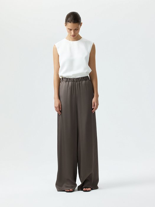 Атласные брюки на резинке: фото №2