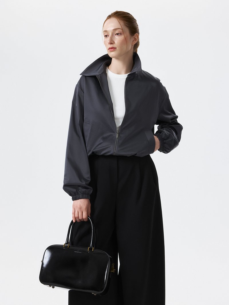 Атласная укороченная куртка