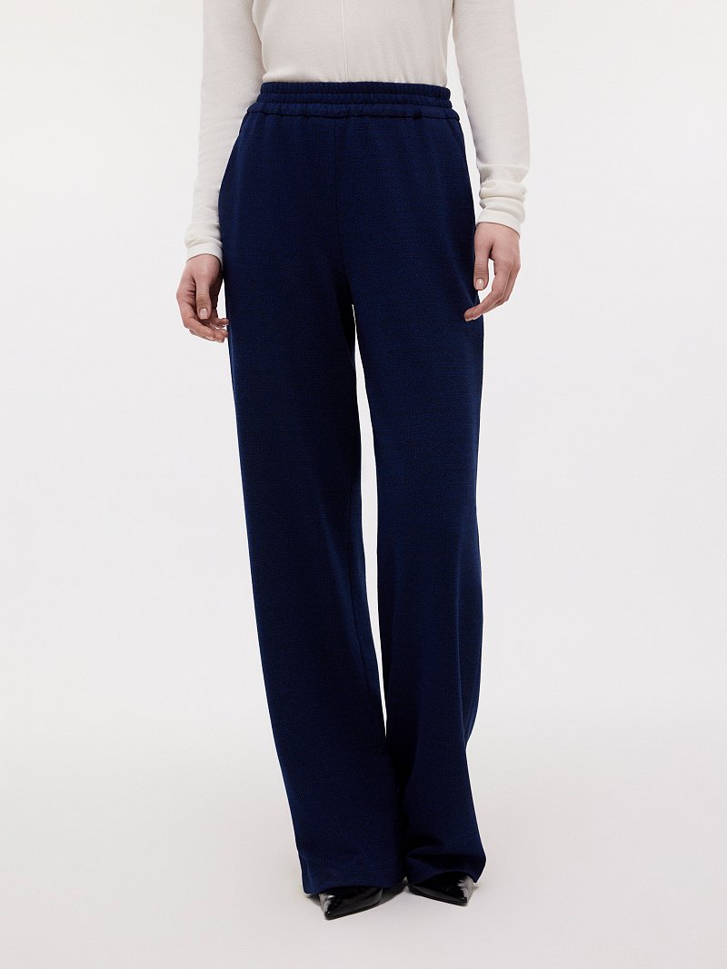 Брюки из трикотажа