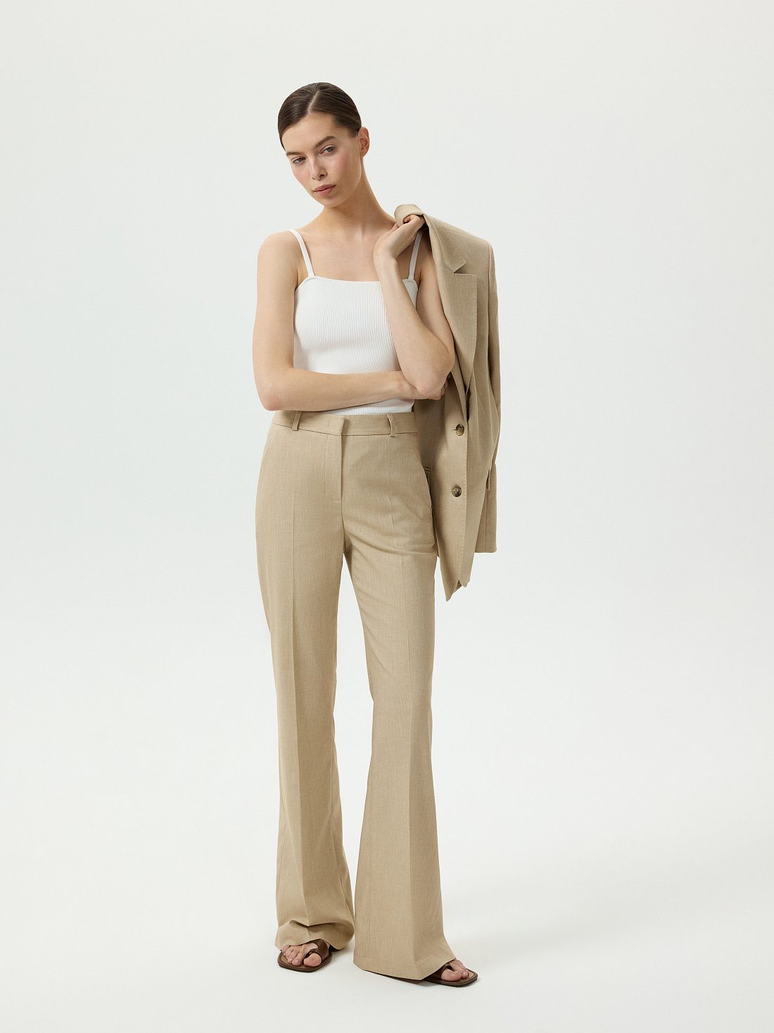 Расклешенные брюки с хлопком: фото №1