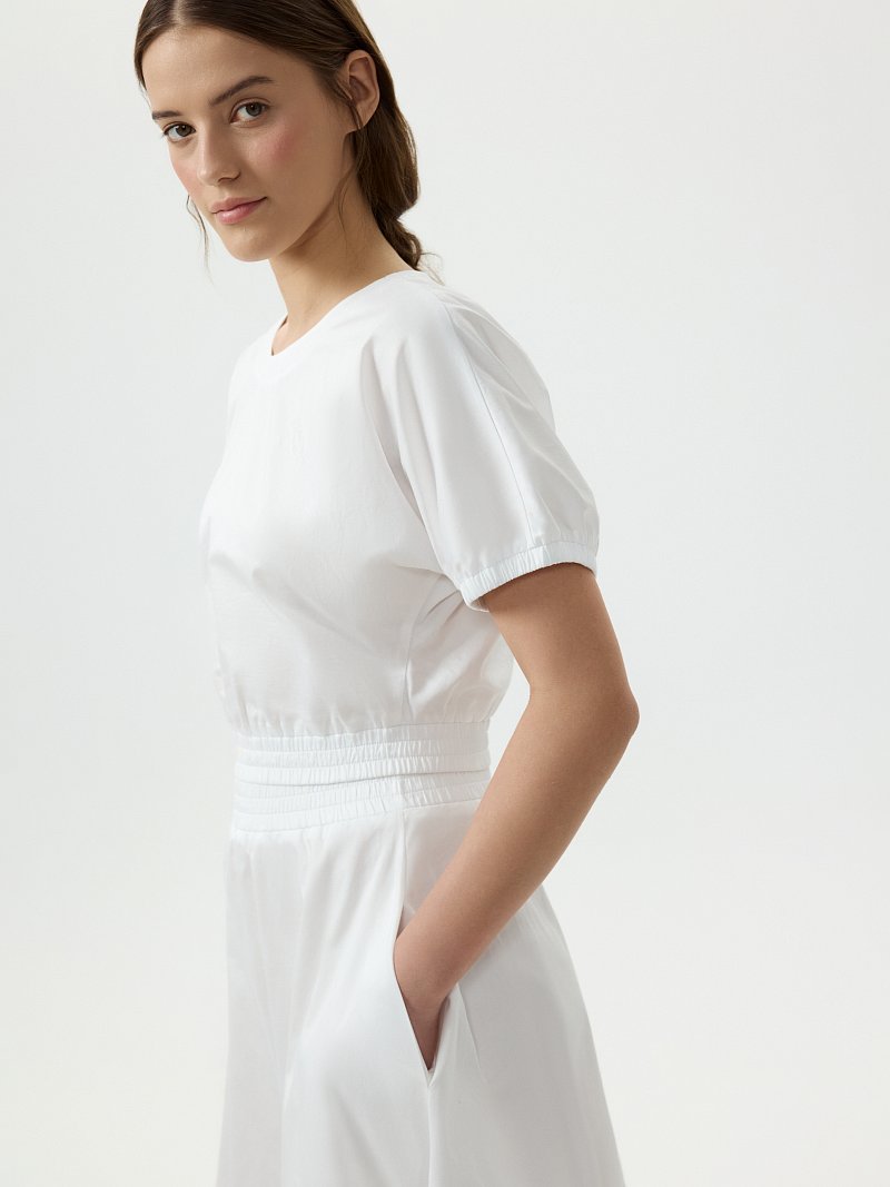 Хлопковый костюм с юбкой