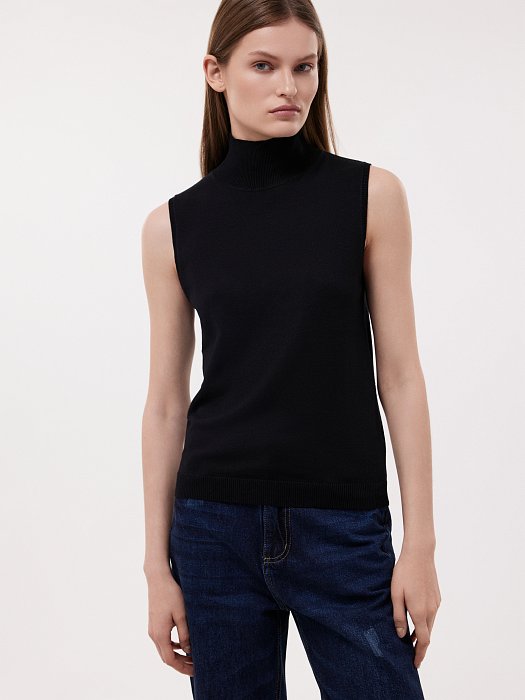 Водолазка без рукавов: фото №3