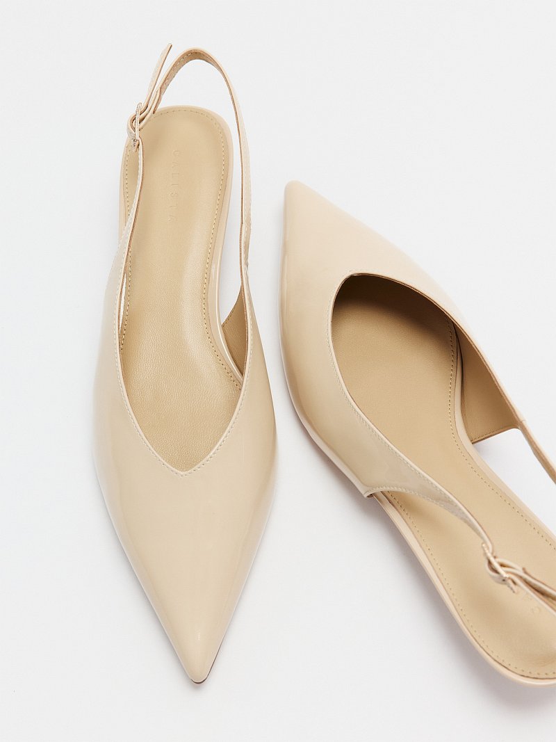 Лаковые туфли с открытой пяткой