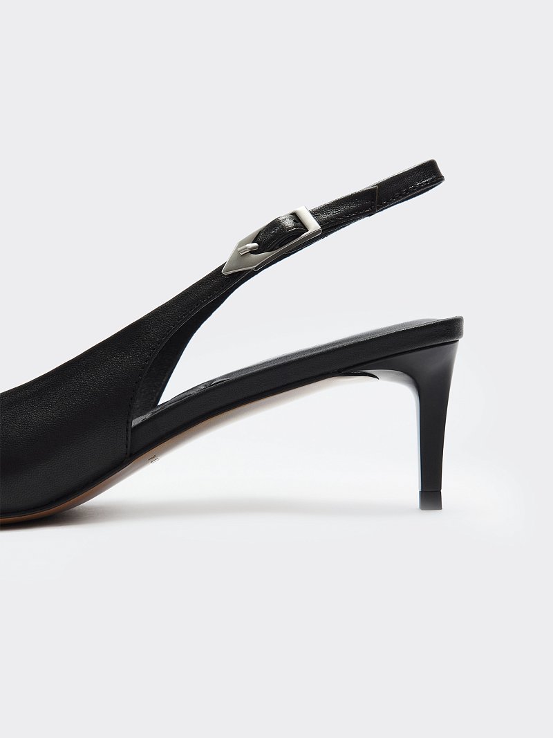 Туфли с открытой пяткой