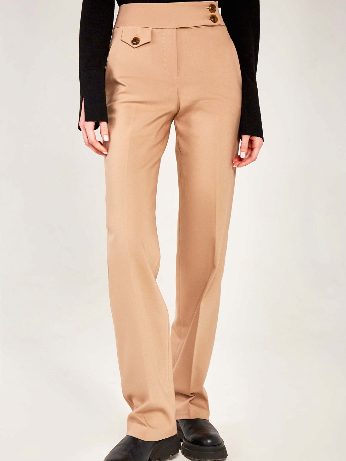 Брюки со средней посадкой: фото №1