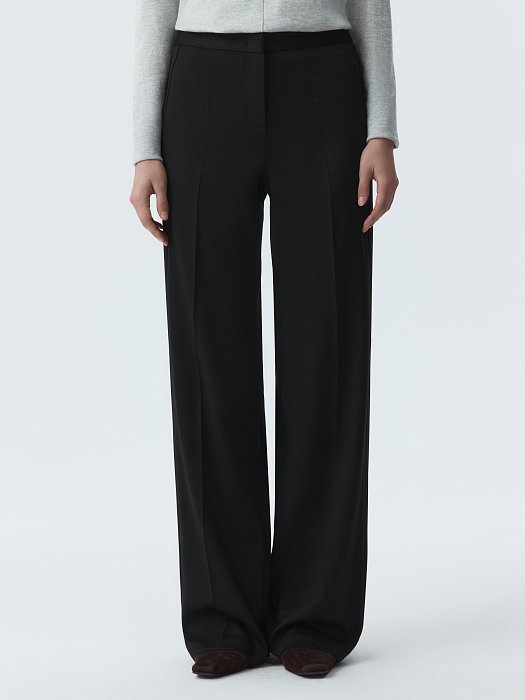 Классические брюки свободного кроя: фото №2