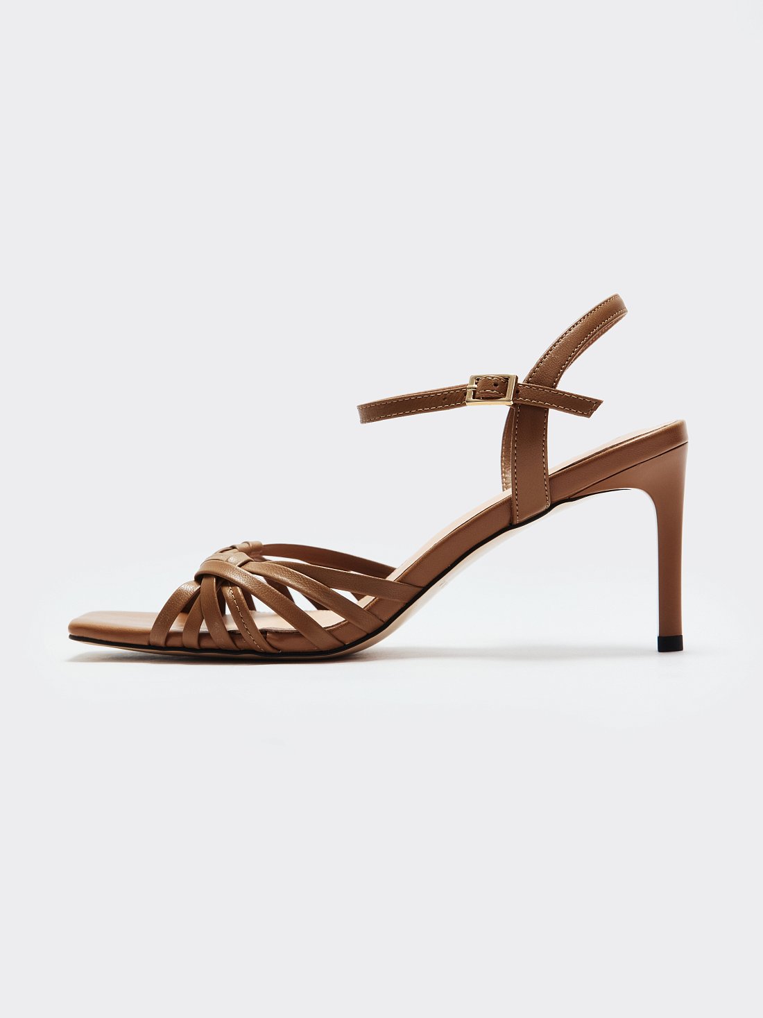 Босоножки из натуральной кожи: фото №1