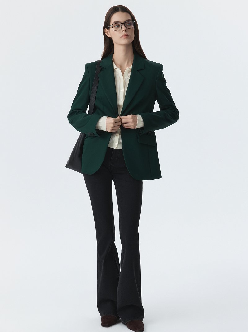 Приталенный жакет 