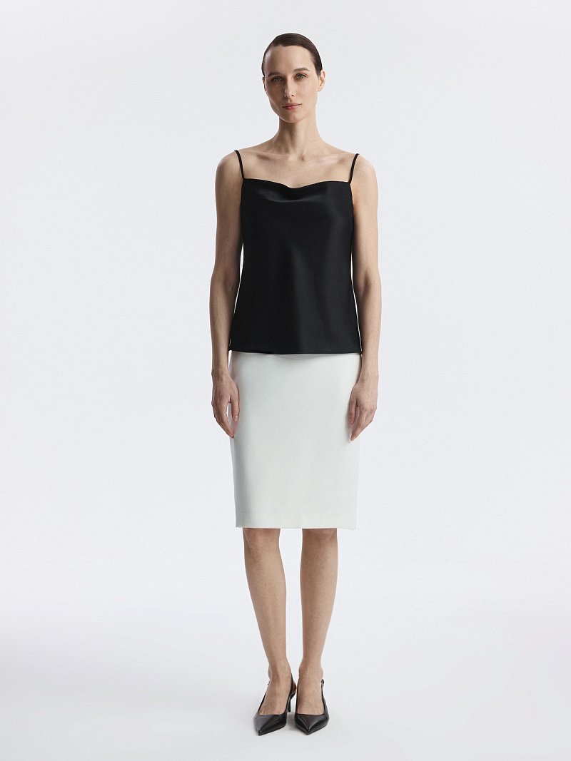 Атласный топ на бретелях