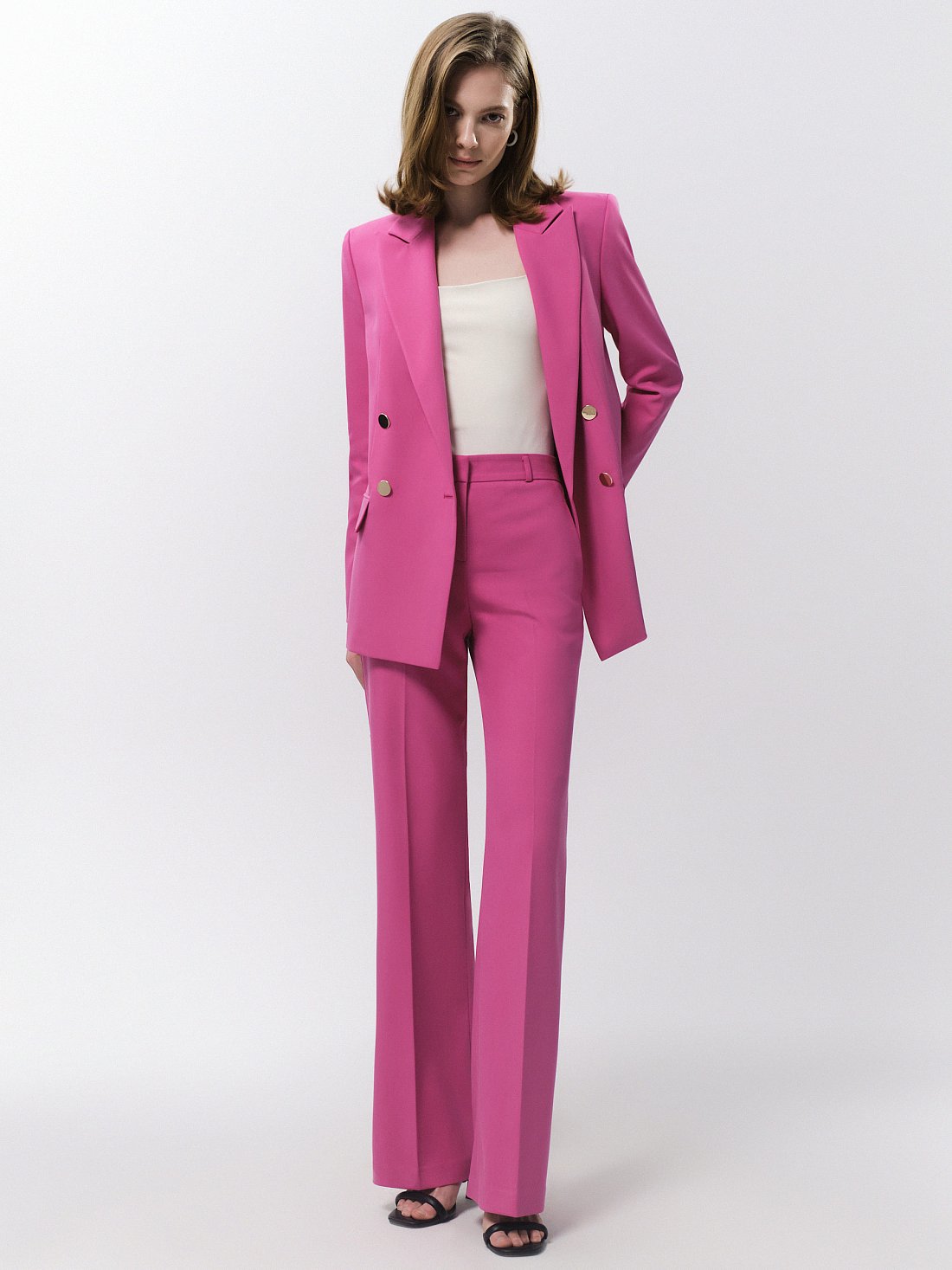 Классические брюки со стрелками: фото №1