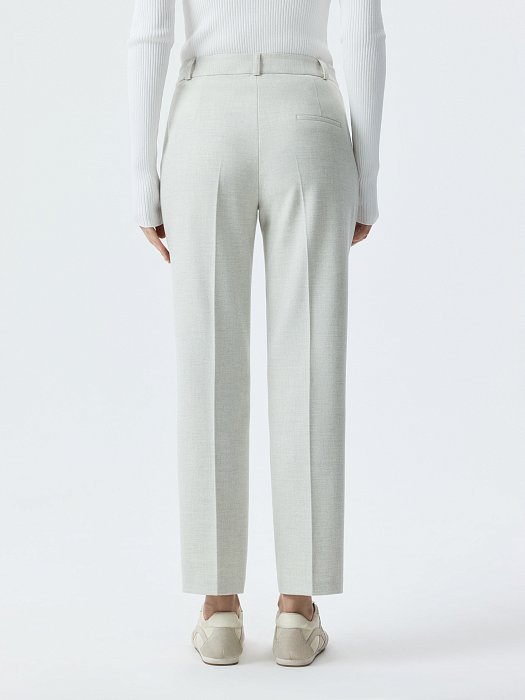 Брюки зауженного кроя: фото №4