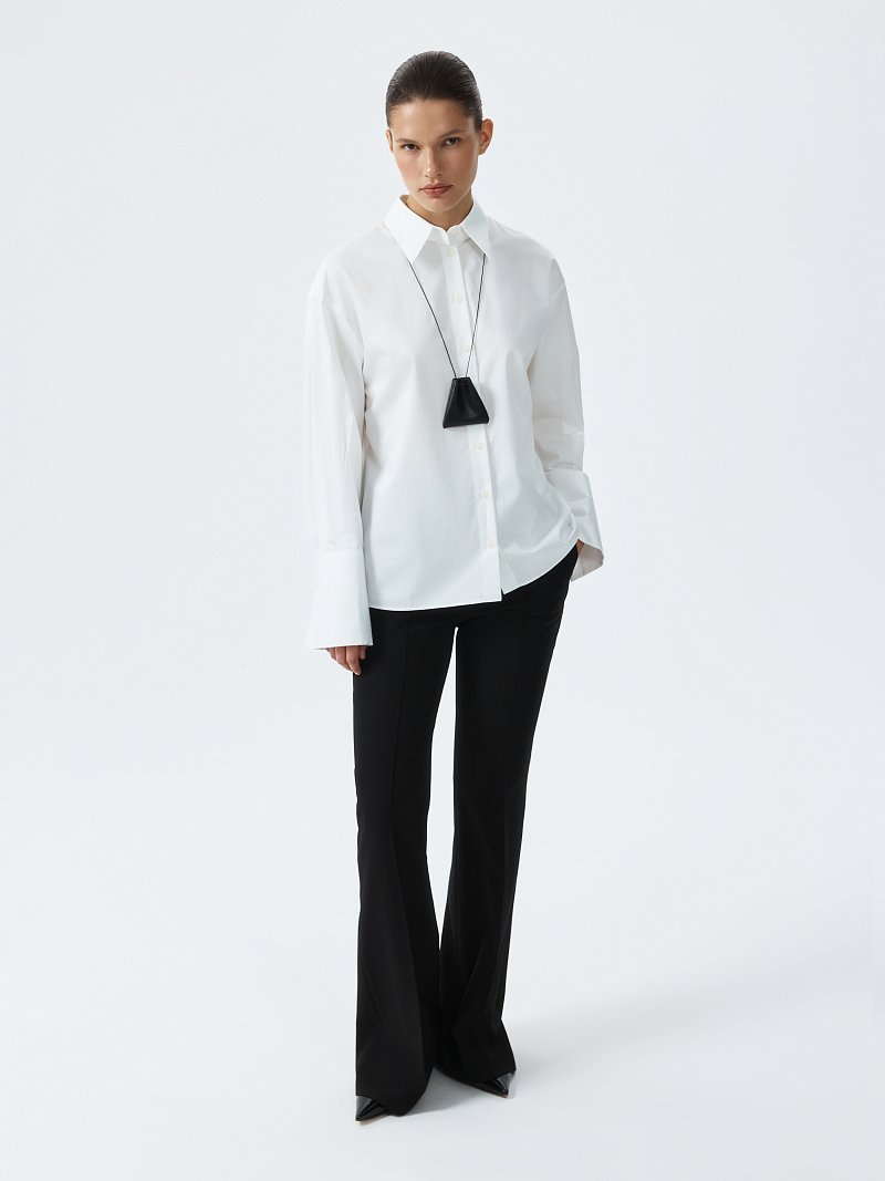 Рубашка с широкими манжетами