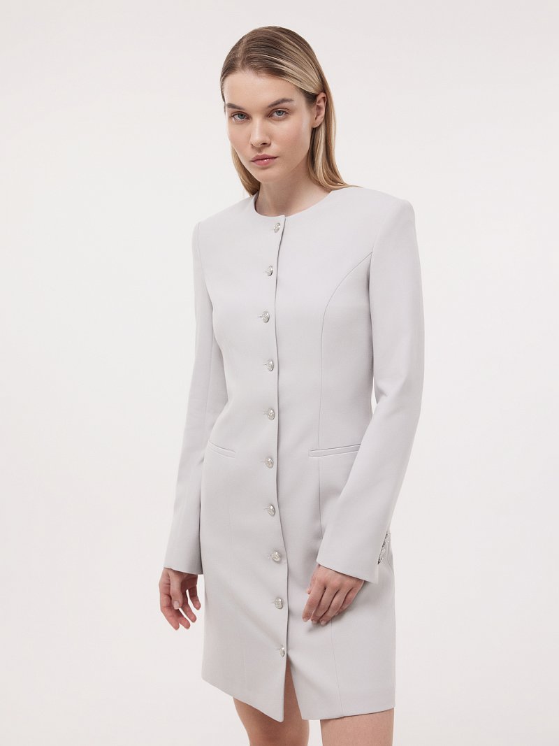 Платье с круглым вырезом