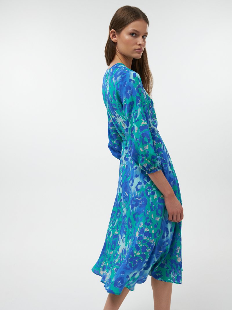 Платье на запах