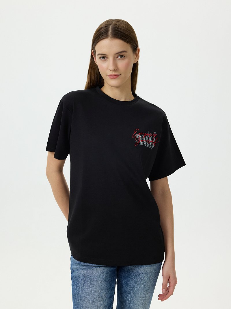 Футболка из хлопка с вышивкой