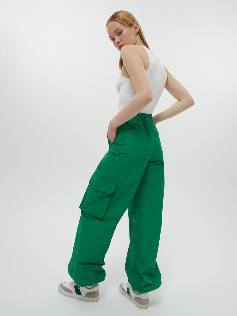 Брюки-карго из плащевой ткани