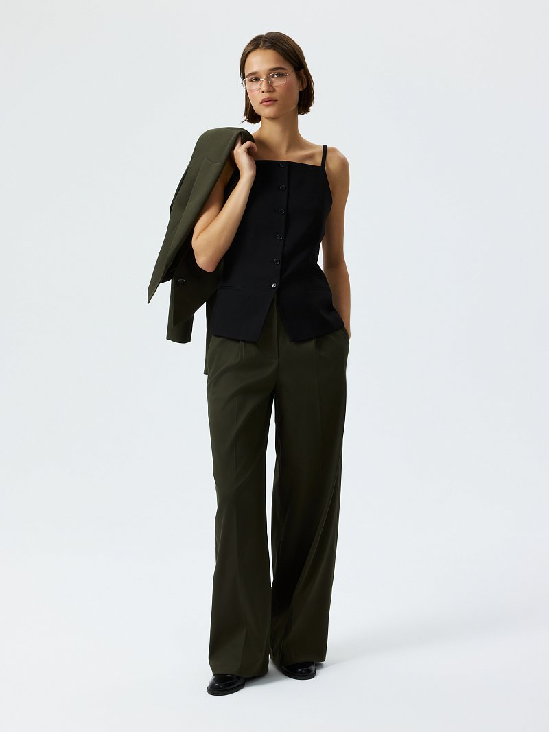 Жилет с квадратным вырезом