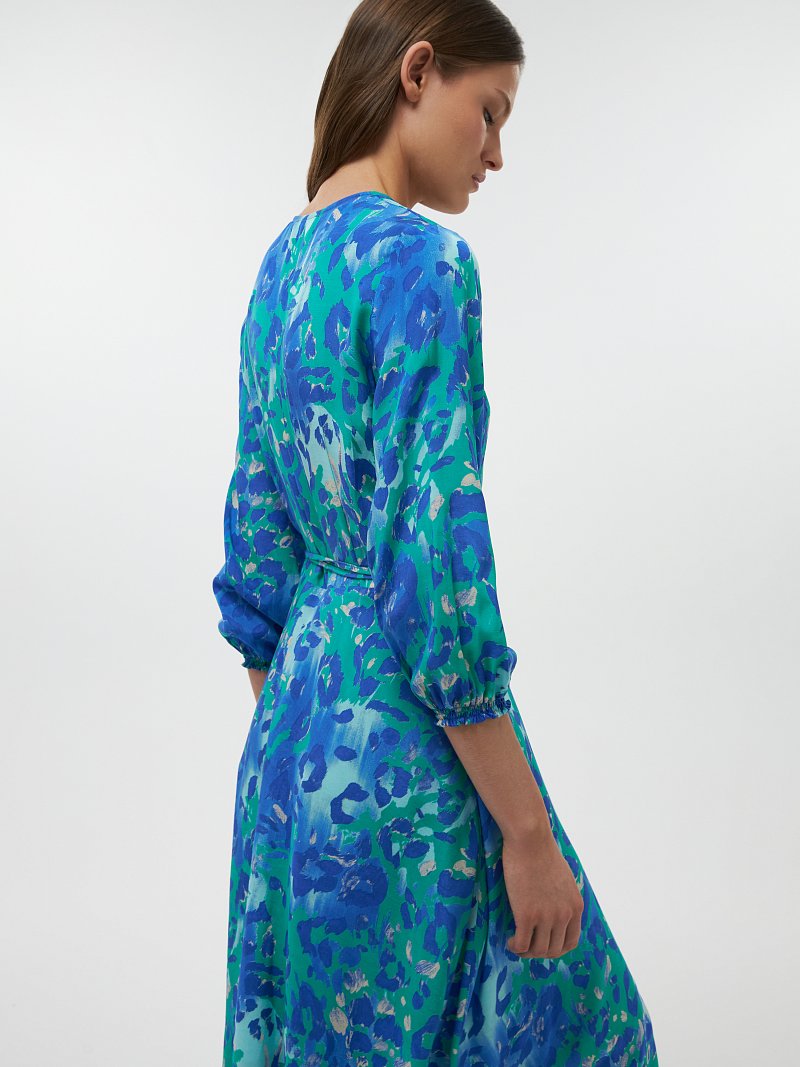 Платье на запах