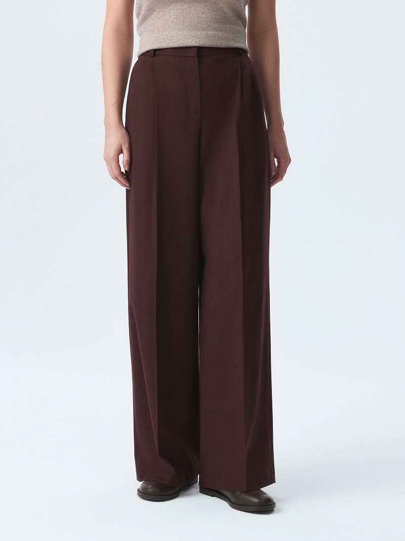 Широкие брюки из фланели