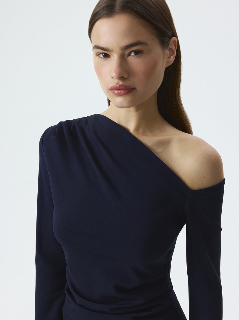 Трикотажное платье-мини с драпировками