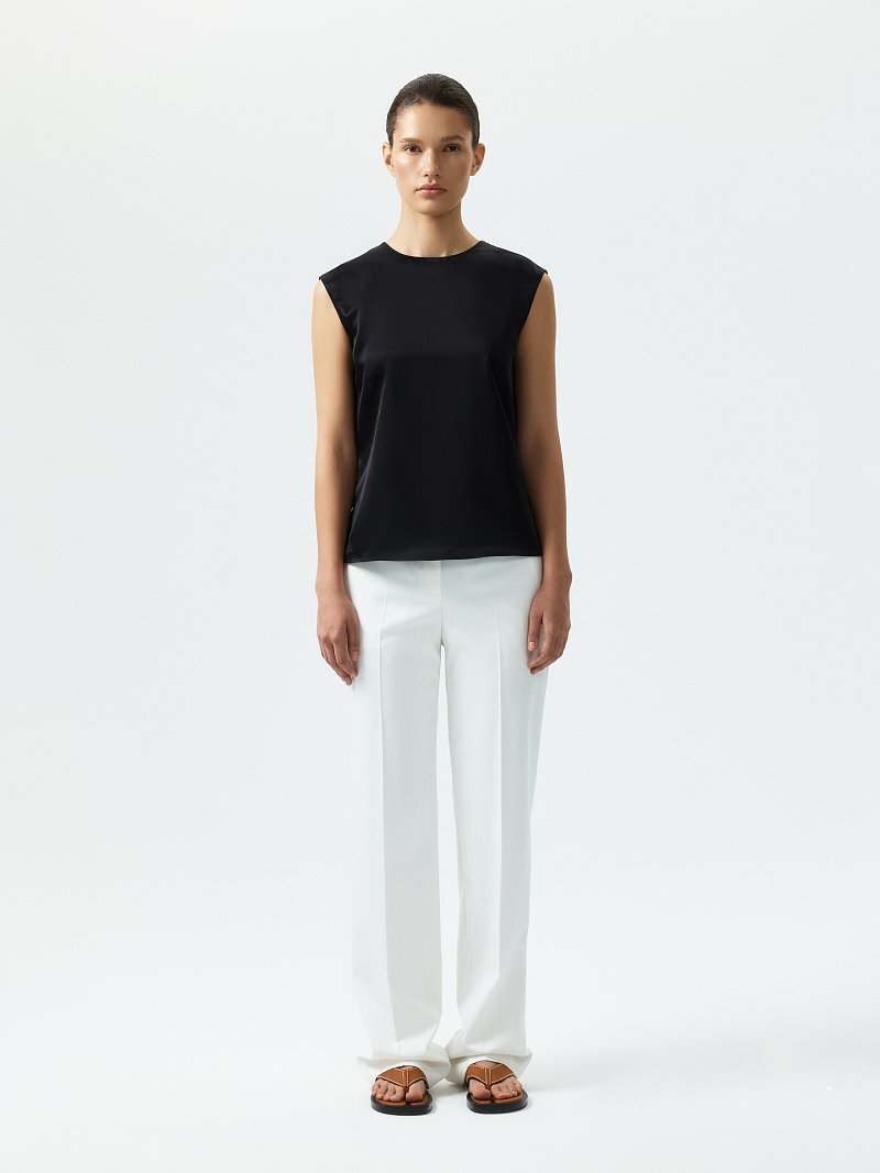 Топ из атласной ткани