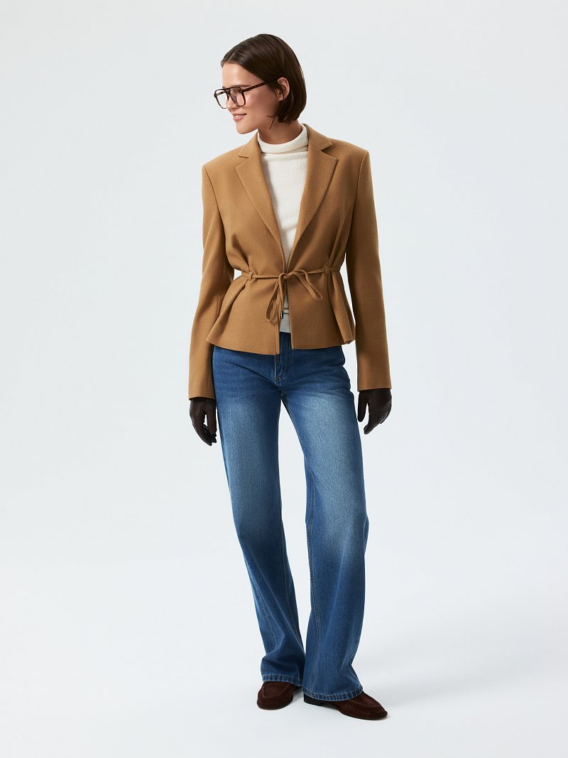 Жакет из фланели с поясом