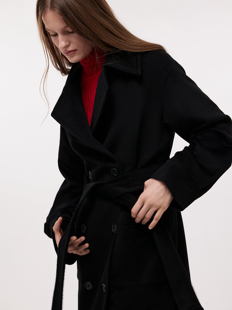 Полушерстяное двубортное пальто