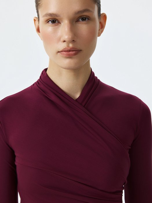 Лонгслив на запах: фото №4