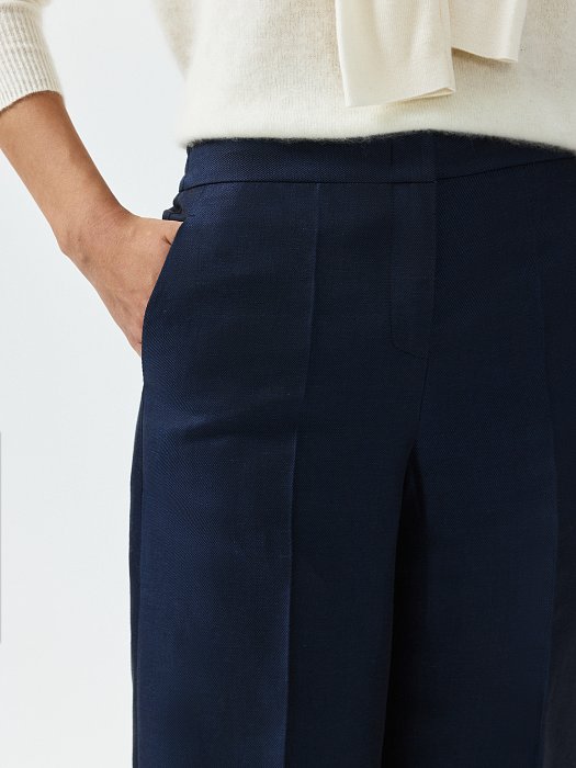 Прямые брюки изо льна: фото №3