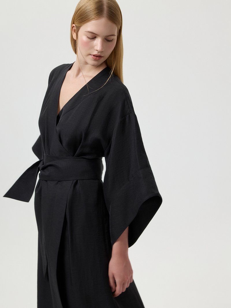 Платье-кимоно из конопляной ткани