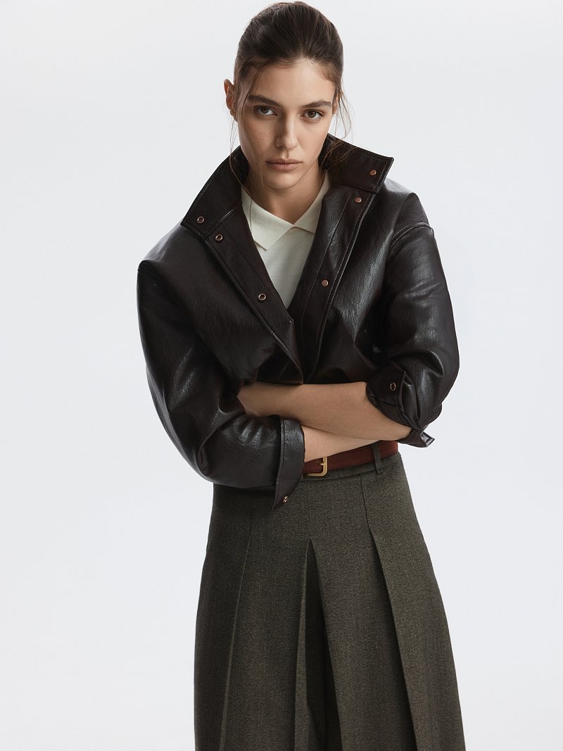 Утепленная куртка из экокожи