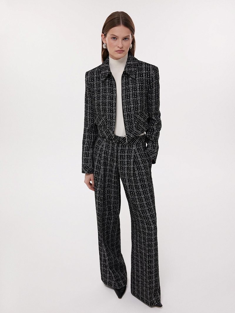 Укороченный твидовый жакет на молнии