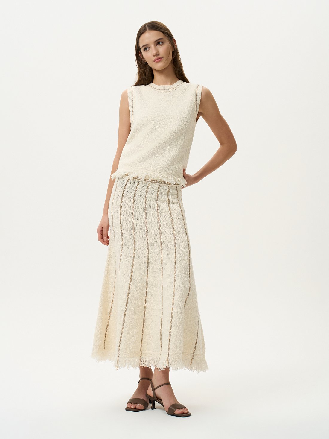 Вязаная юбка из хлопка с бахромой: фото №1