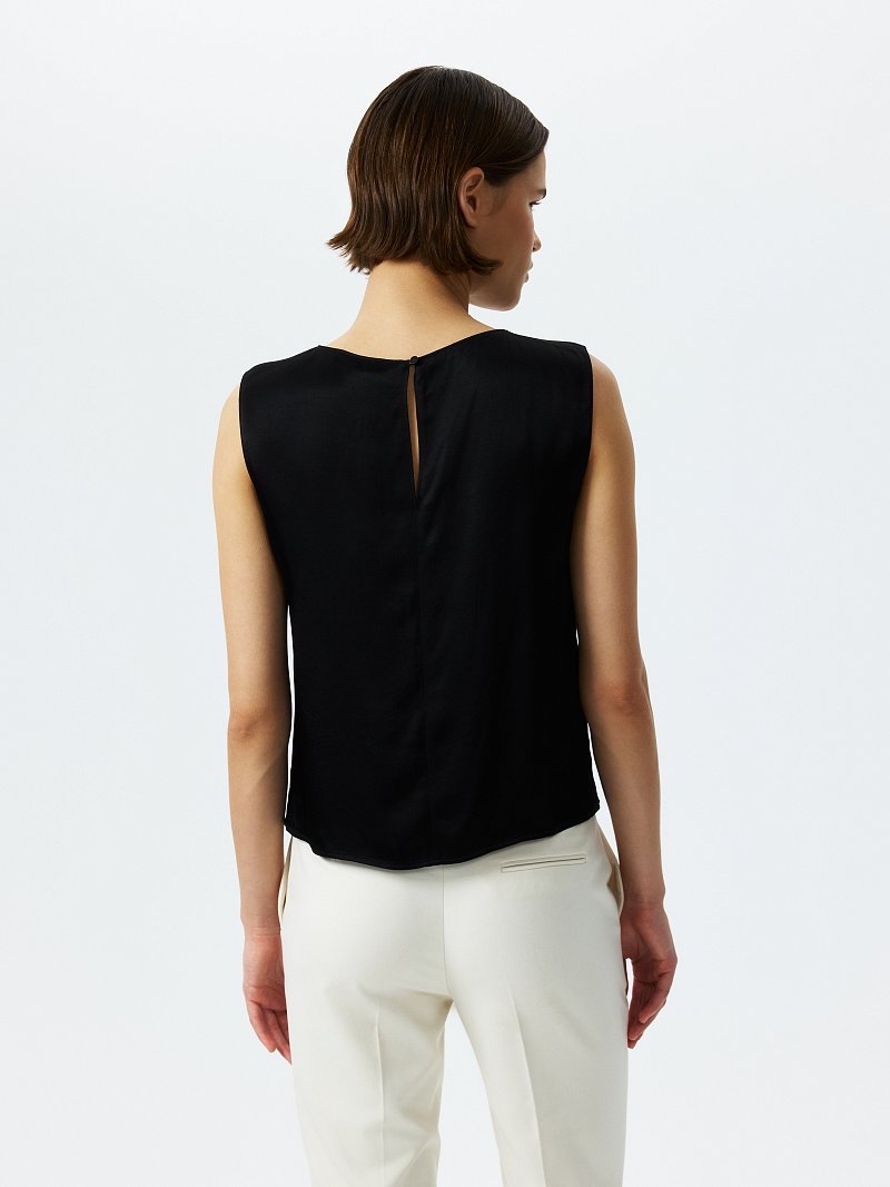 Атласный топ прямого кроя