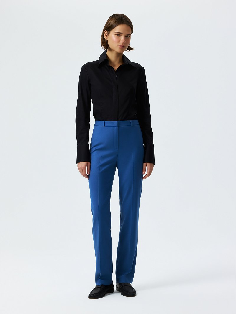 Зауженные брюки со стрелками