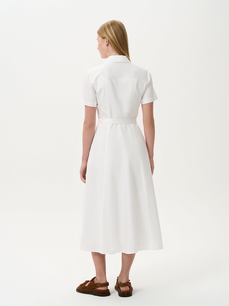 Расклешенное платье-рубашка