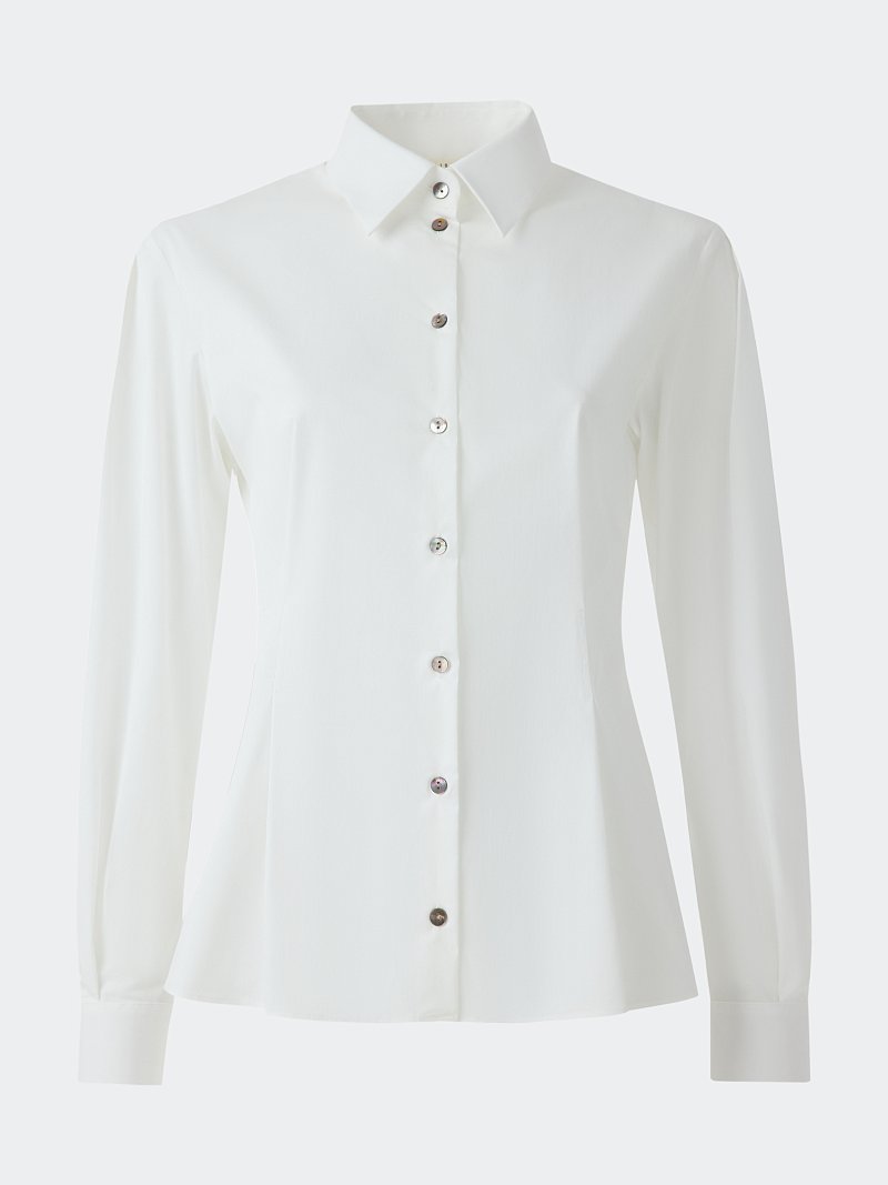 Приталенная блуза с защипами