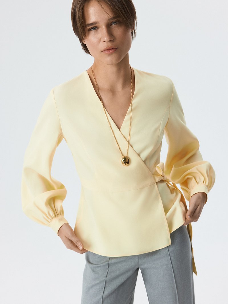 Блуза на запах