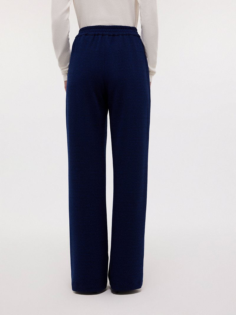 Брюки из трикотажа