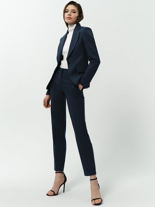 Зауженные брюки со стрелками: фото №2