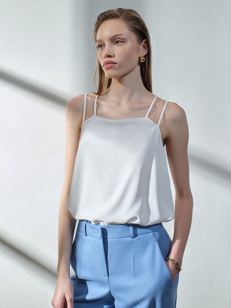 Топ с квадратным вырезом